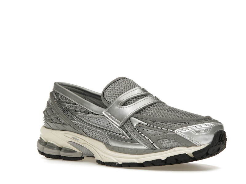 New Balance 1906L Metallic Silver - image 5