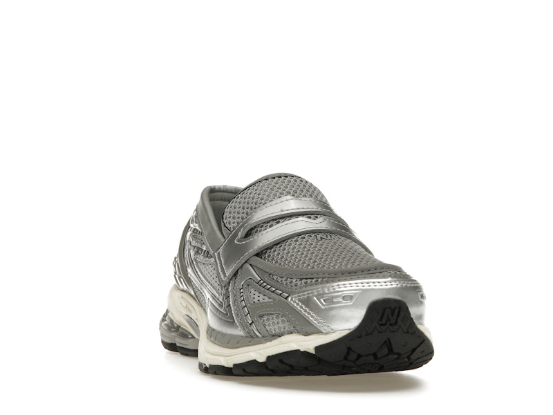New Balance 1906L Metallic Silver - image 8