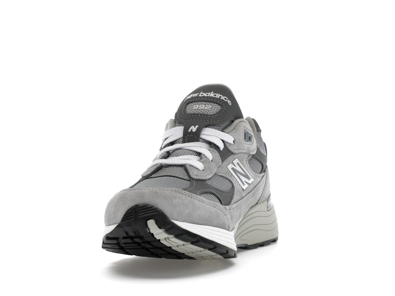 New Balance 992 MiUSA Grey Silver Metallic - image 12