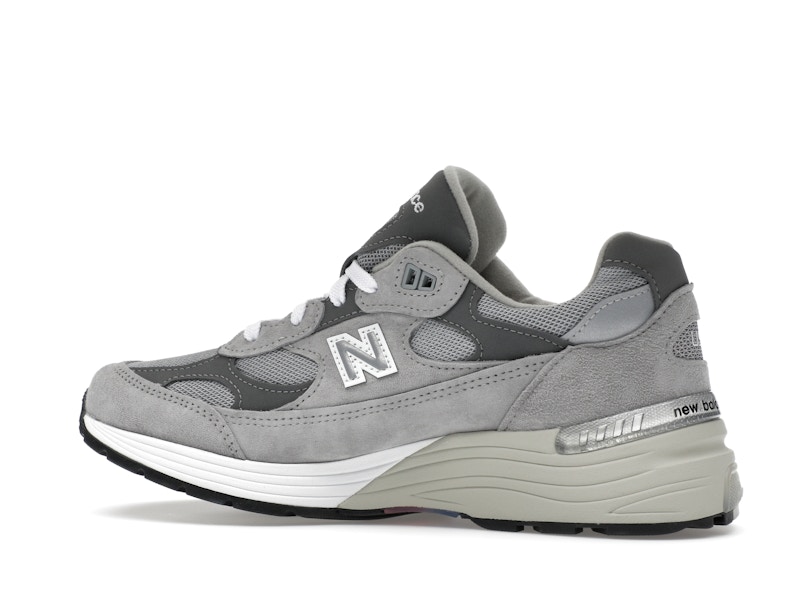 New Balance 992 MiUSA Grey Silver Metallic - image 21