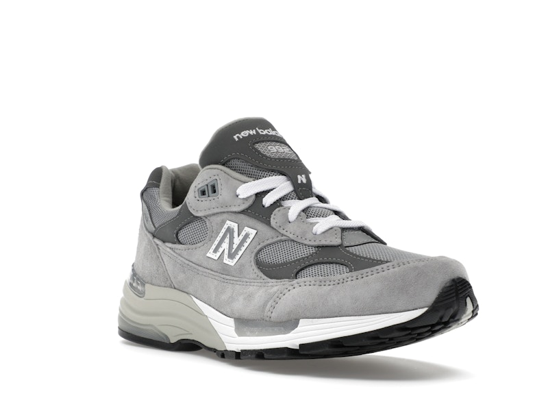 New Balance 992 MiUSA Grey Silver Metallic - image 6