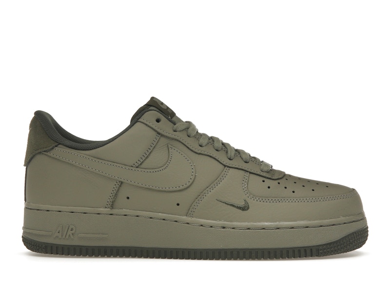 Nike Air Force 1 Low '07 LV8 Light Army Cargo Khaki