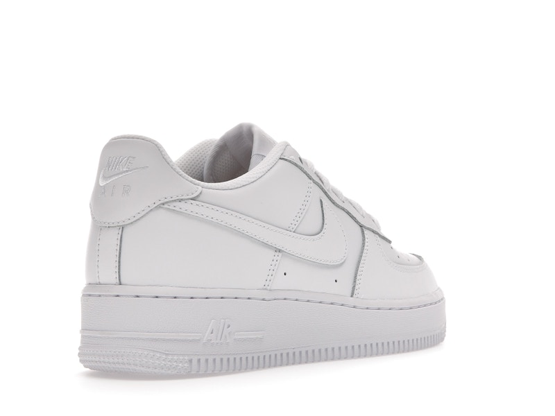 Nike Air Force 1 Low LE Triple White (GS) - image 32