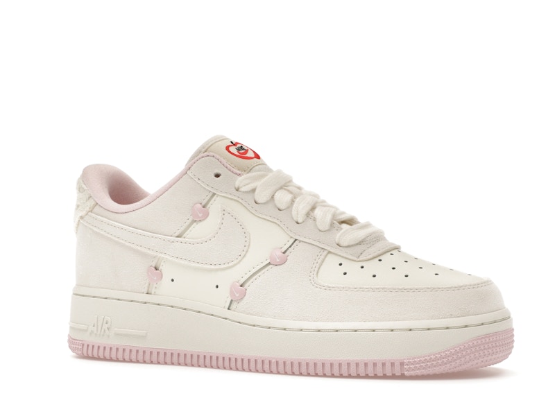 Nike Air Force 1 Low Valentine's Day (2025) (Women's) - image 4
