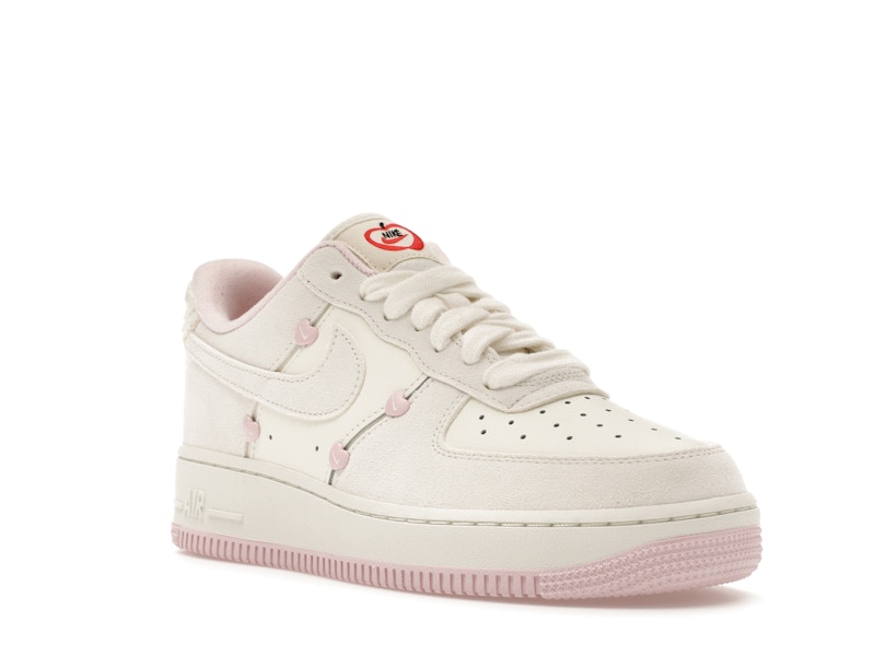 Nike Air Force 1 Low Valentine's Day (2025) (Women's) - image 6