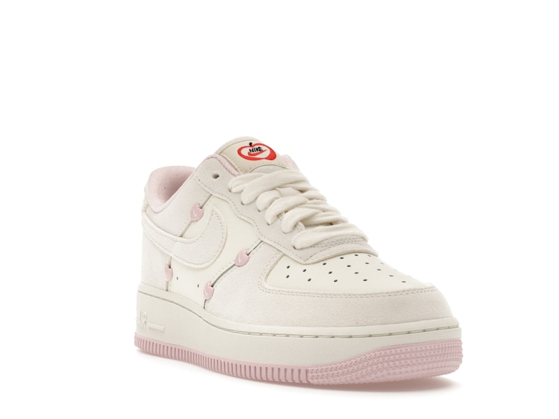 Nike Air Force 1 Low Valentine's Day (2025) (Women's) - image 7
