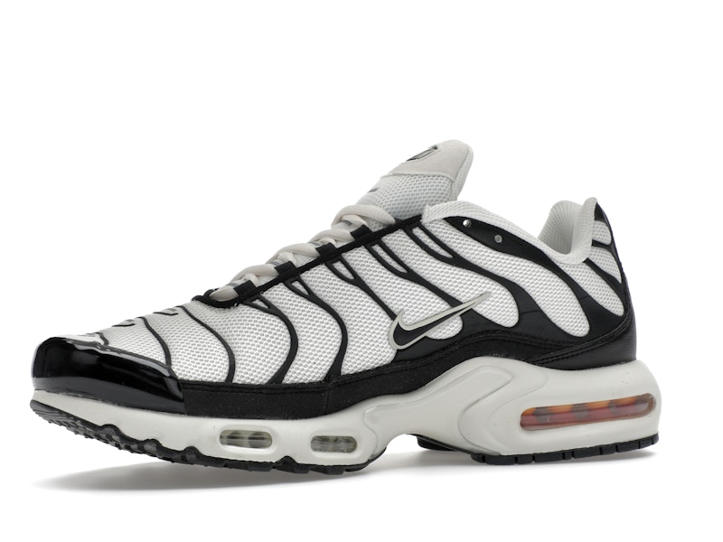 Nike Air Max Plus Panda - image 17