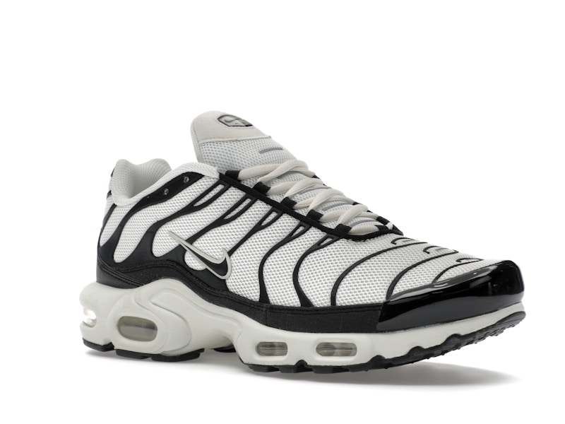 Nike Air Max Plus Panda - image 5
