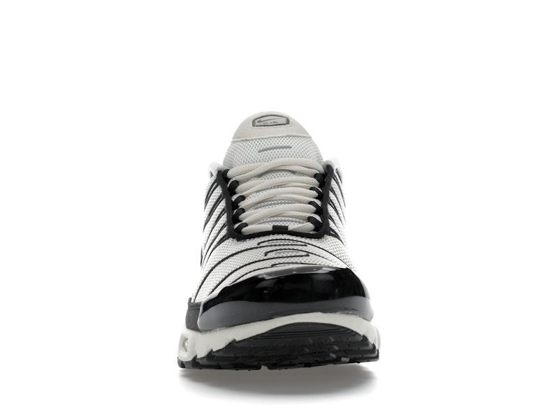 Nike Air Max Plus Panda - image 10