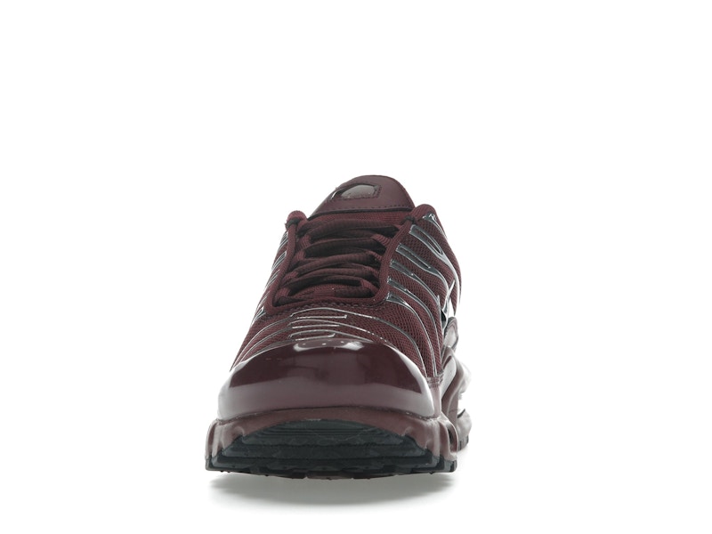 Nike Air Max Plus SE Night Maroon Metallic Silver (Women's) - image 11