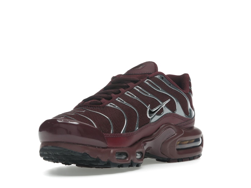 Nike Air Max Plus SE Night Maroon Metallic Silver (Women's) - image 14