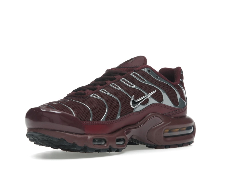 Nike Air Max Plus SE Night Maroon Metallic Silver (Women's) - image 15