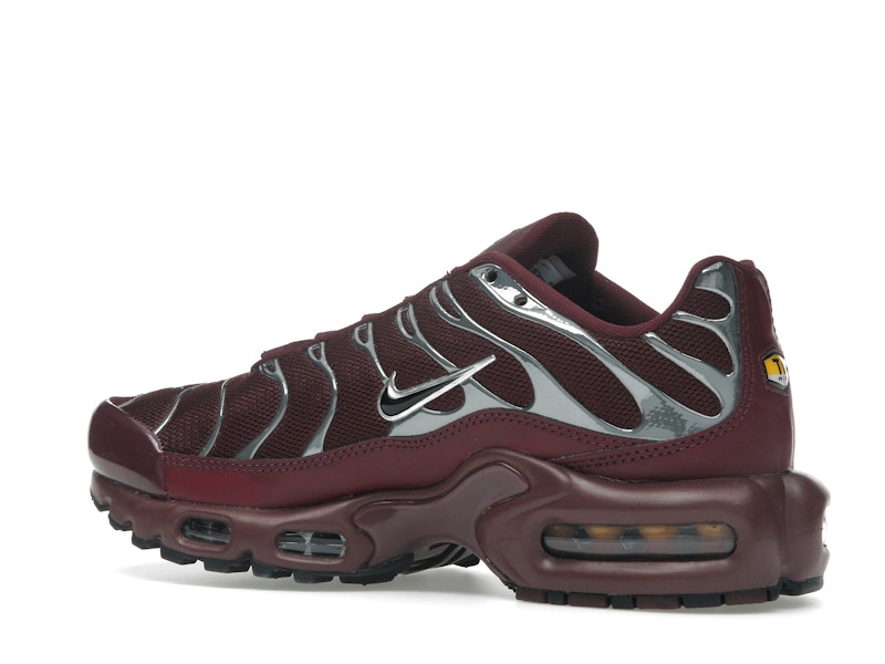 Nike Air Max Plus SE Night Maroon Metallic Silver (Women's) - image 22