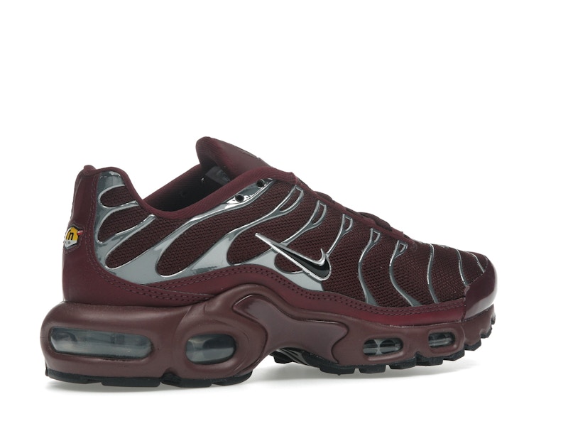 Nike Air Max Plus SE Night Maroon Metallic Silver (Women's) - image 34