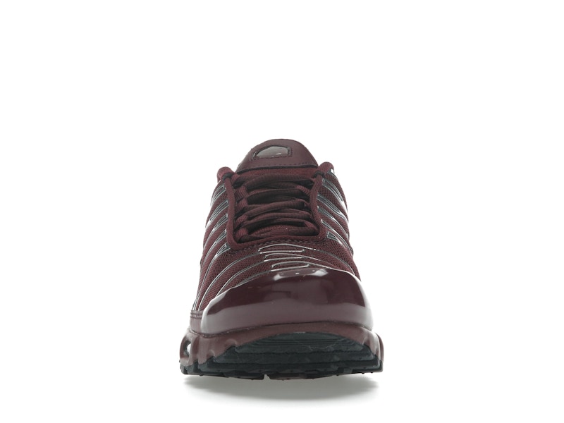 Nike Air Max Plus SE Night Maroon Metallic Silver (Women's) - image 10