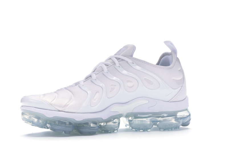Nike Air VaporMax Plus White - image 17