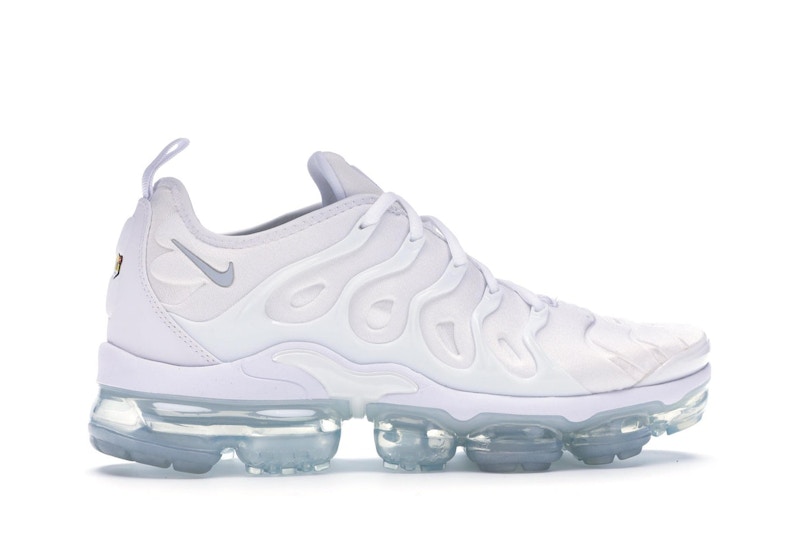 Nike Air VaporMax Plus White - image 36