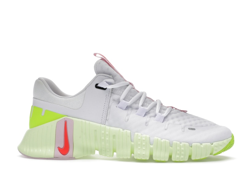 Nike Free Metcon 5 Barely Volt Pink Foam (Women's) - image 2
