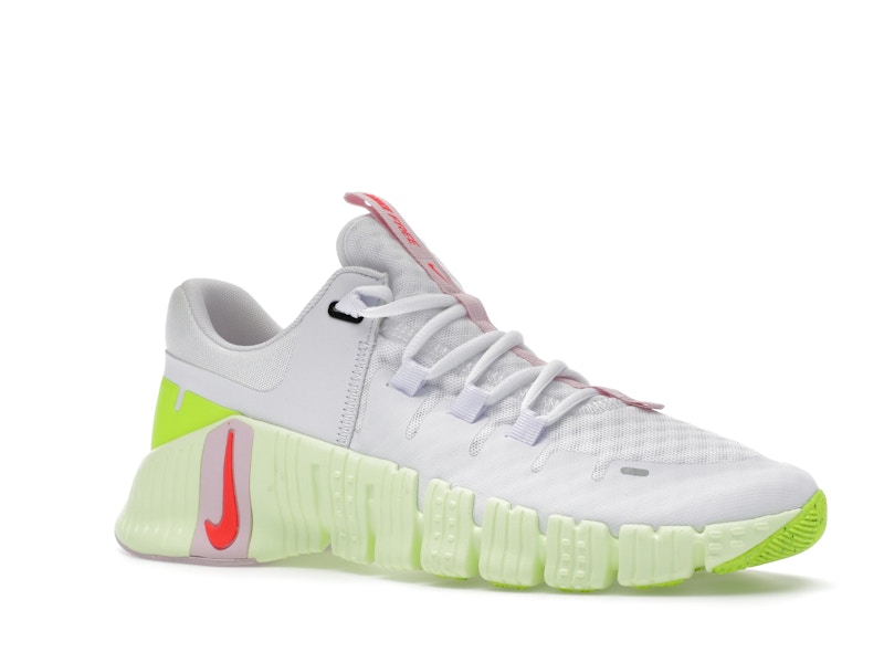 Nike Free Metcon 5 Barely Volt Pink Foam (Women's) - image 4