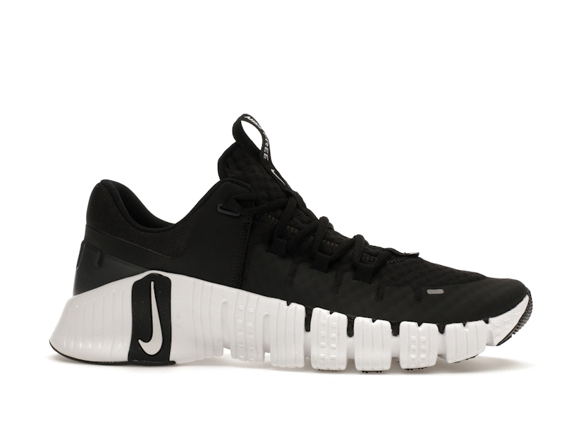 Nike Free Metcon 5 Black White - image 2