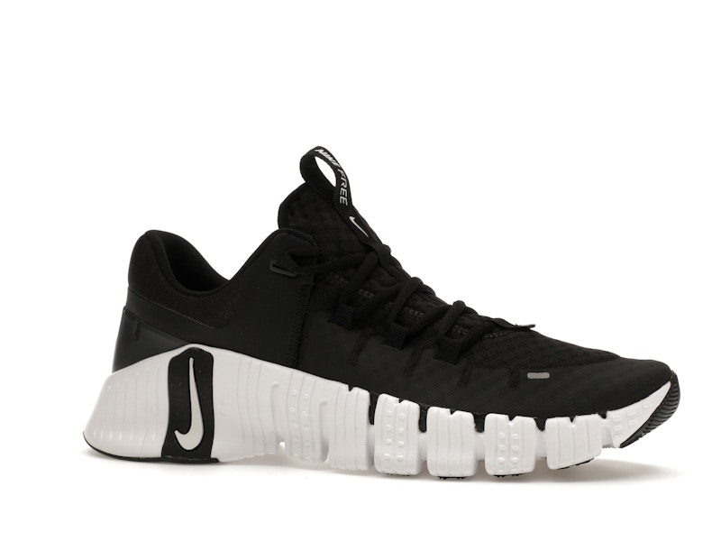 Nike Free Metcon 5 Black White - image 3