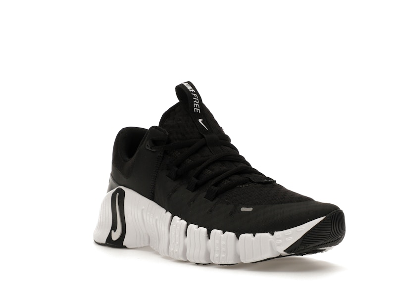 Nike Free Metcon 5 Black White - image 6