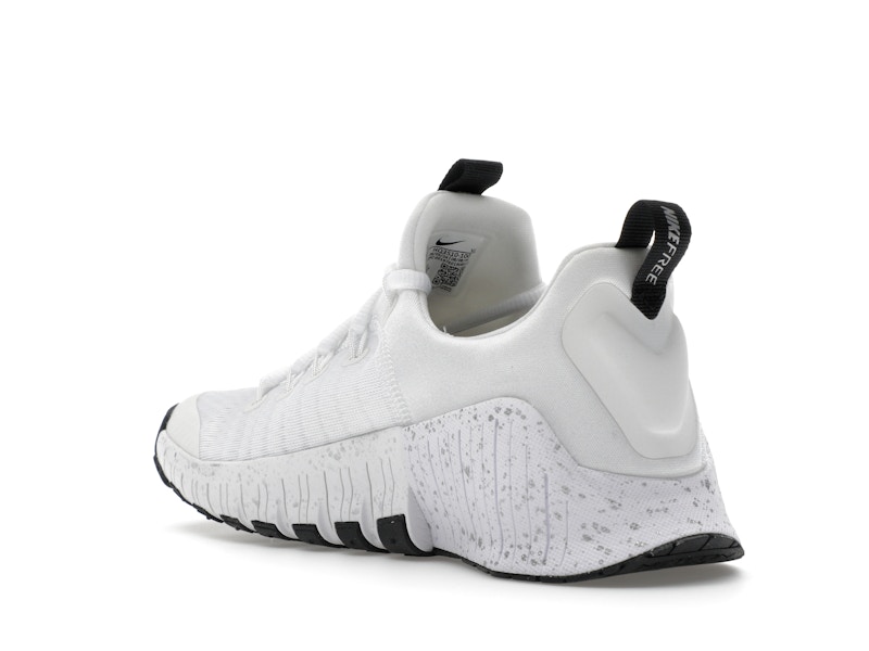 Nike Free Metcon 6 White Metallic Silver Light Smoke Grey Black (Women's) - image 24