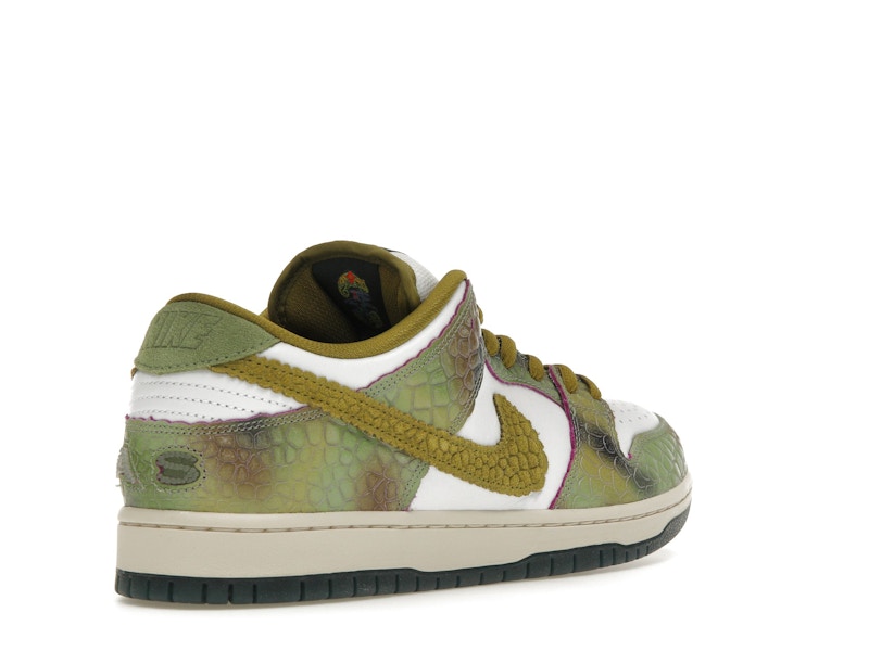 Nike SB Dunk Low Alexis Sablone Chameleon - image 32