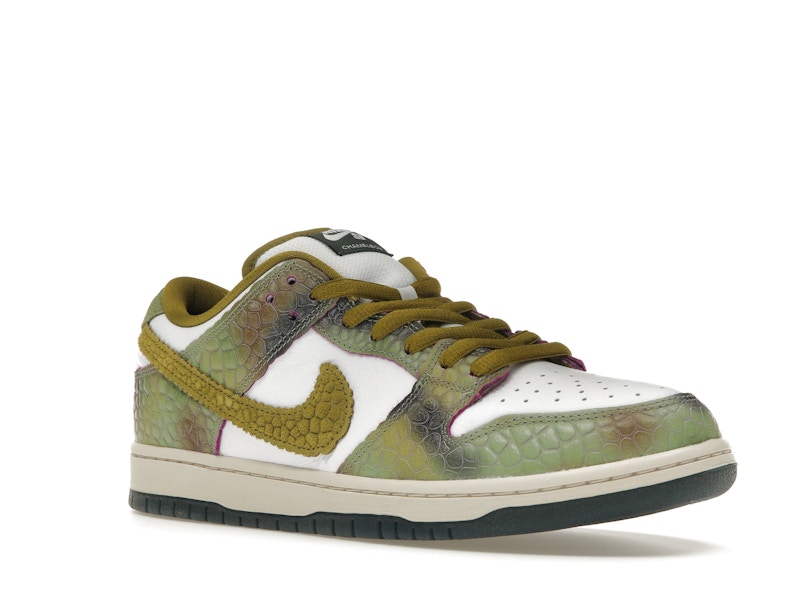 Nike SB Dunk Low Alexis Sablone Chameleon - image 5