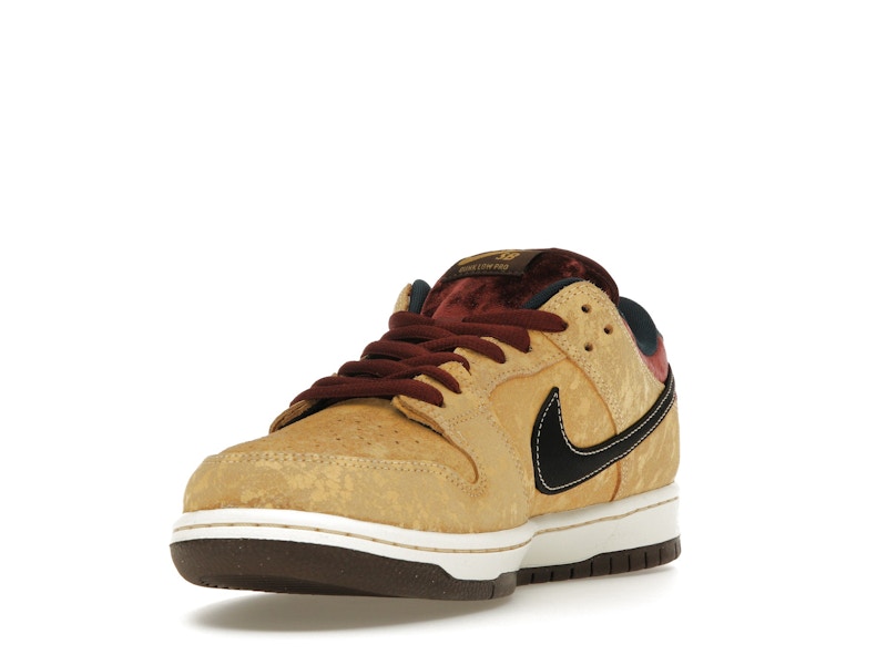 Nike SB Dunk Low City of Cinema - image 13