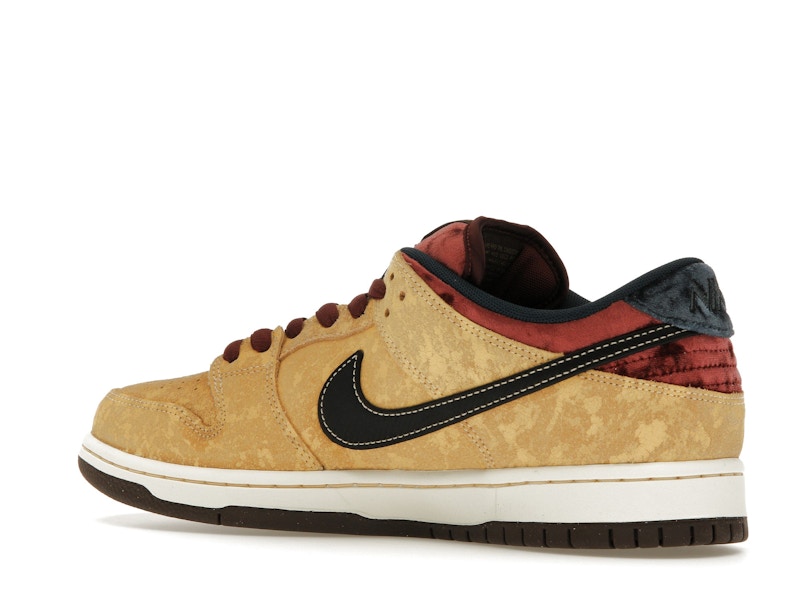 Nike SB Dunk Low City of Cinema - image 22