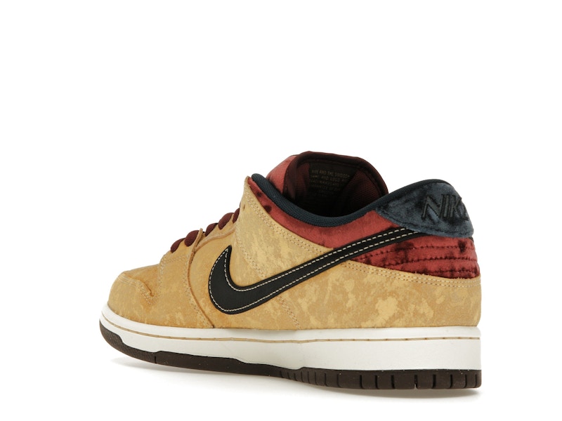 Nike SB Dunk Low City of Cinema - image 24