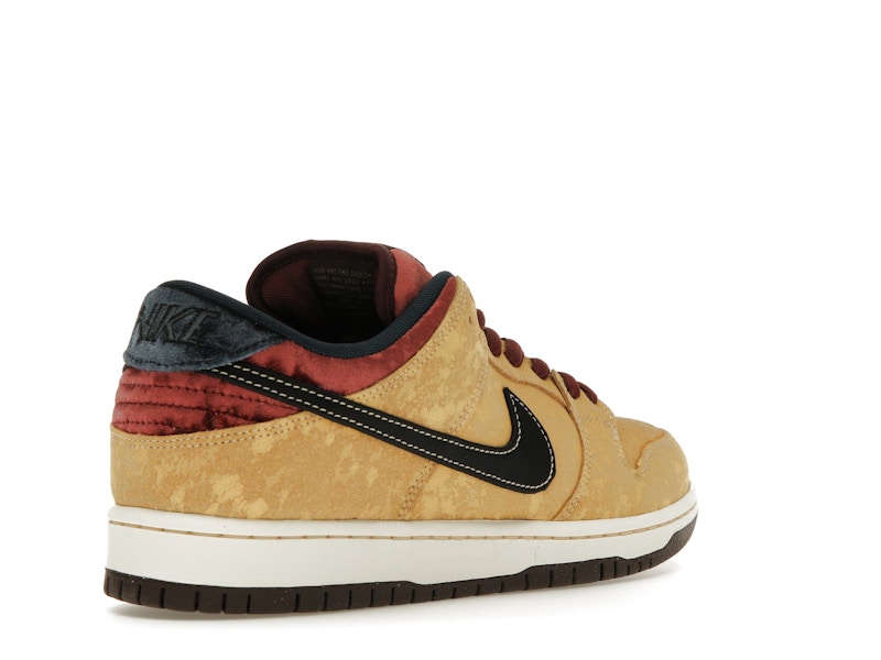 Nike SB Dunk Low City of Cinema - image 32