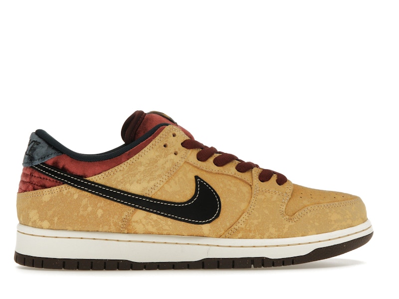 Nike SB Dunk Low City of Cinema - image 36