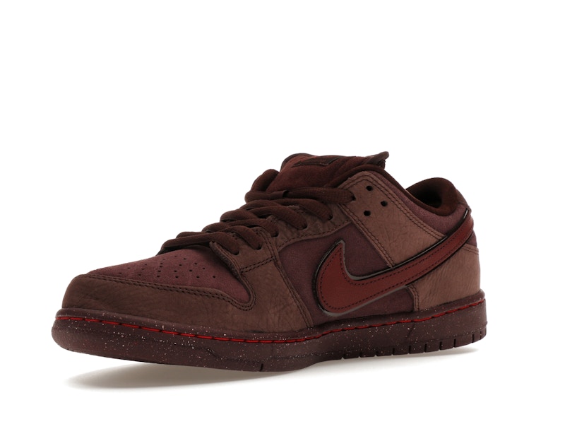 Nike SB Dunk Low City of Love Burgundy Crush - image 15