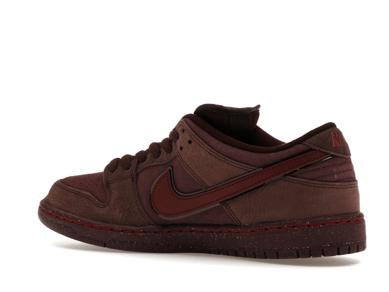 Nike SB Dunk Low City of Love Burgundy Crush - image 22