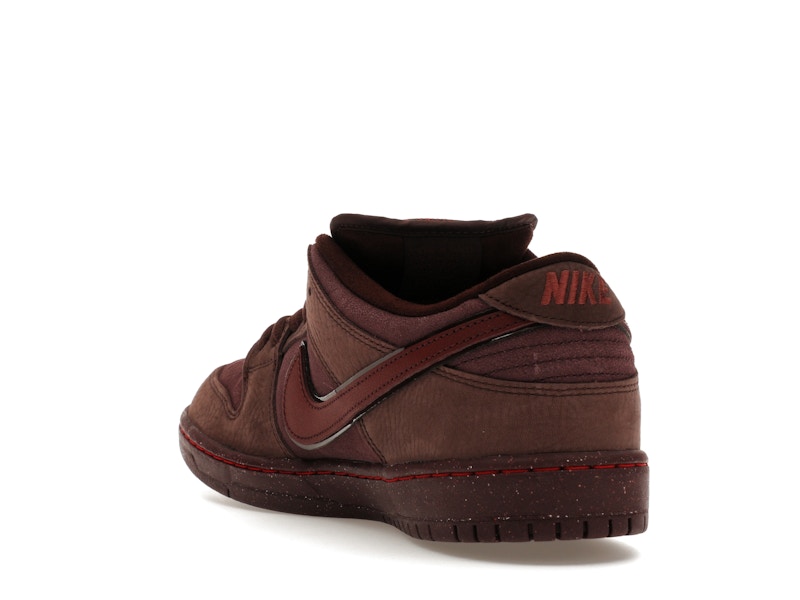 Nike SB Dunk Low City of Love Burgundy Crush - image 25