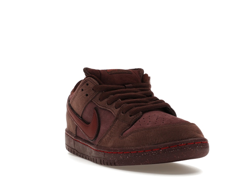 Nike SB Dunk Low City of Love Burgundy Crush - image 7