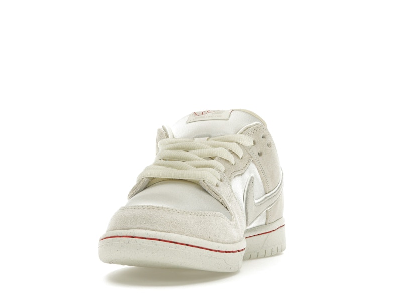 Nike SB Dunk Low City of Love Light Bone - image 12