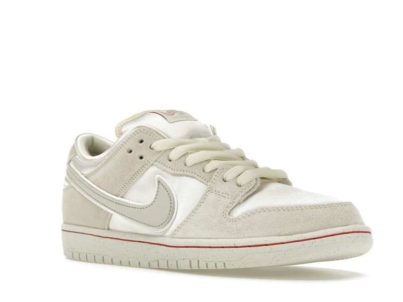 Nike SB Dunk Low City of Love Light Bone - image 5