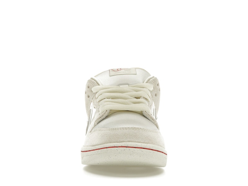 Nike SB Dunk Low City of Love Light Bone - image 10