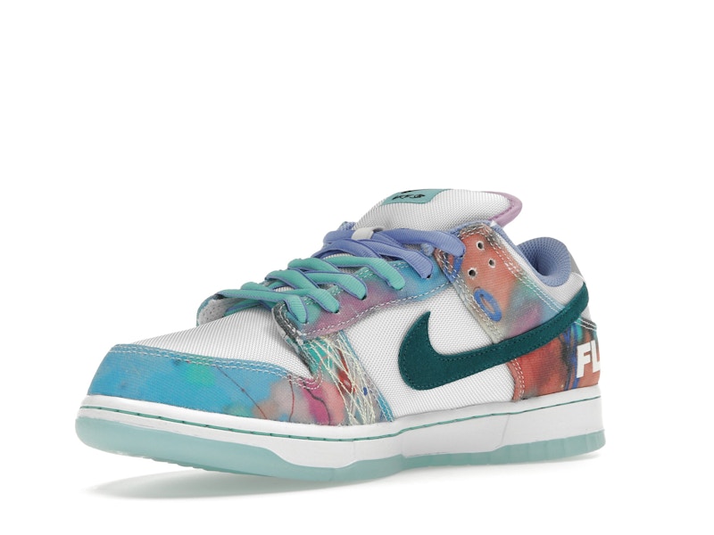 Nike SB Dunk Low Futura Laboratories Bleached Aqua - image 15