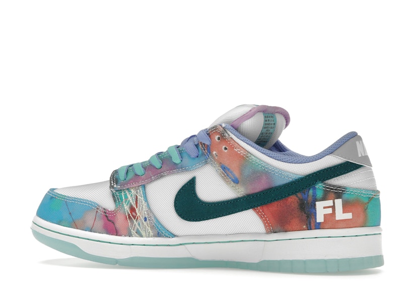 Nike SB Dunk Low Futura Laboratories Bleached Aqua - image 21