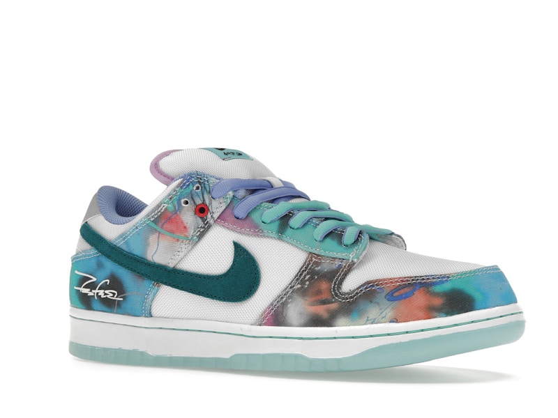 Nike SB Dunk Low Futura Laboratories Bleached Aqua - image 4