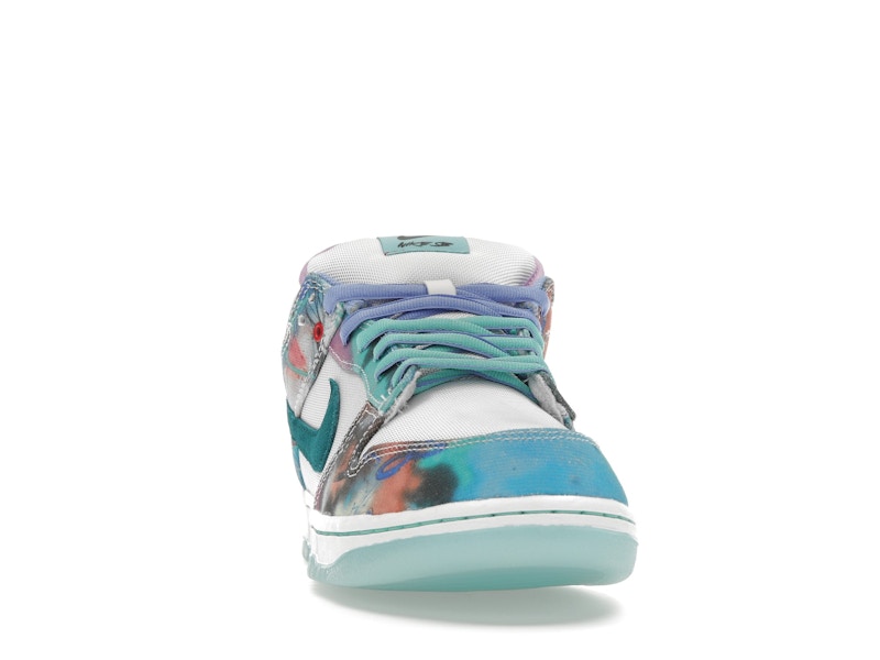 Nike SB Dunk Low Futura Laboratories Bleached Aqua - image 9