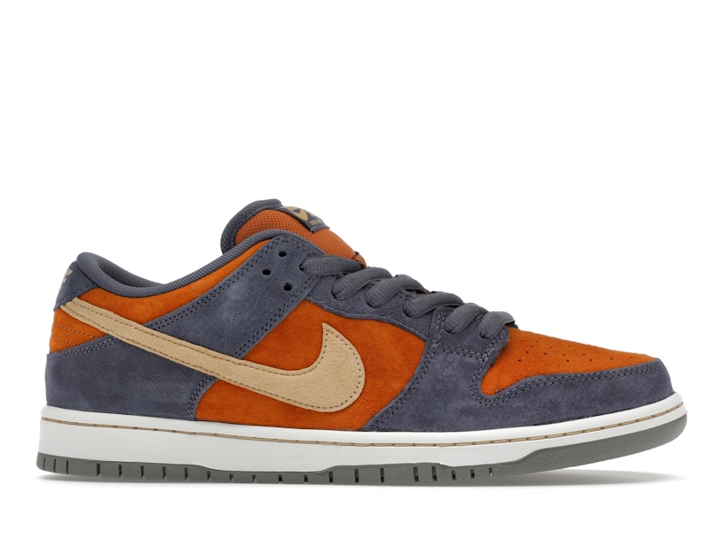 Nike SB Dunk Low Light Carbon Monarch - image 2