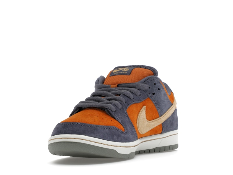 Nike SB Dunk Low Light Carbon Monarch - image 13