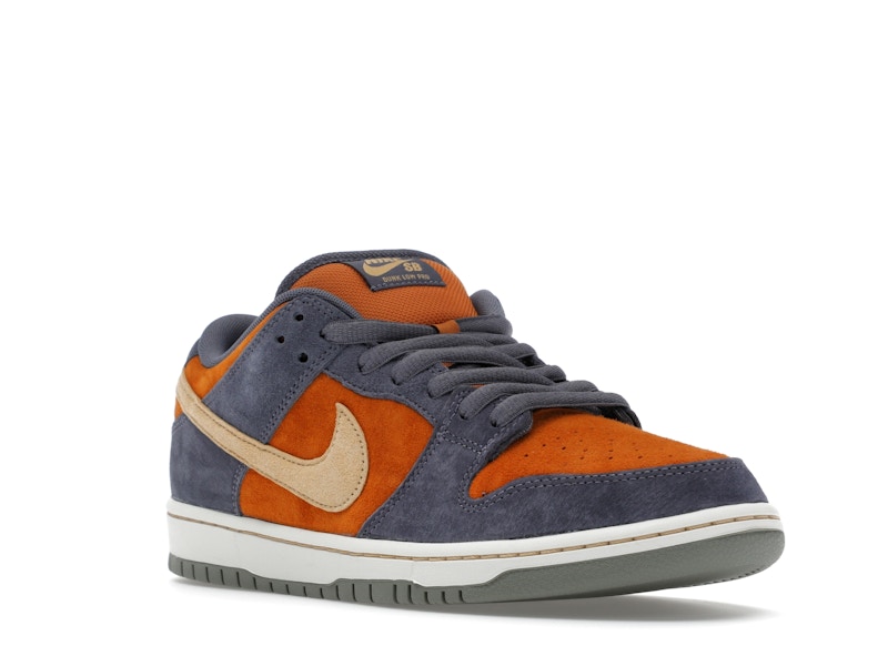 Nike SB Dunk Low Light Carbon Monarch - image 6