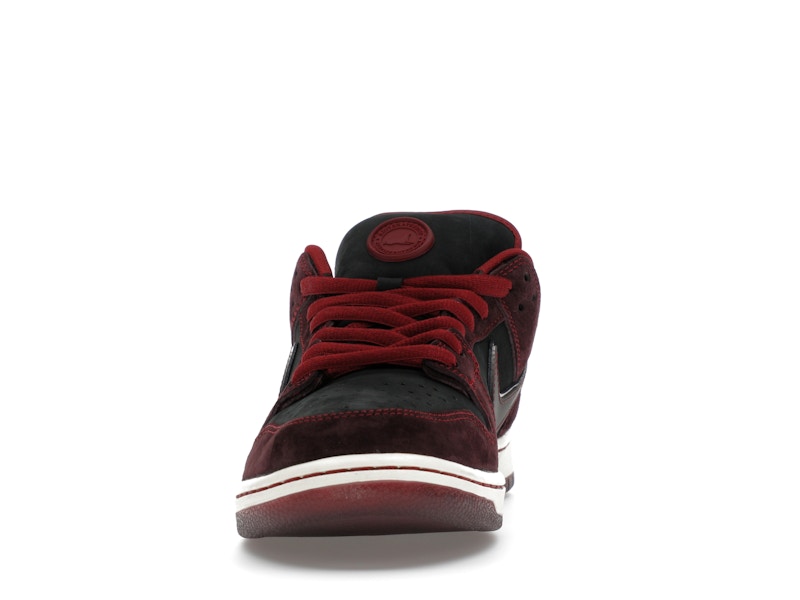 Nike SB Dunk Low Riot Skateshop - image 11