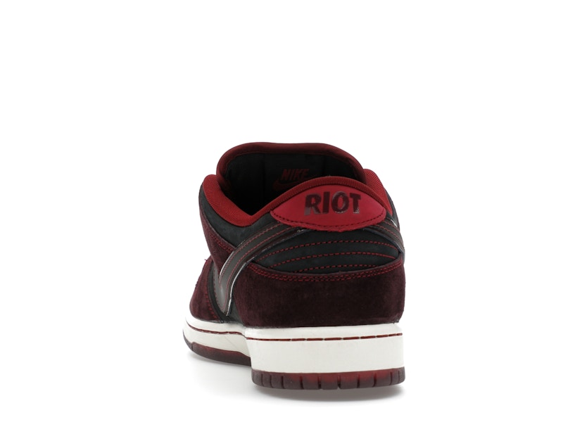 Nike SB Dunk Low Riot Skateshop - image 27
